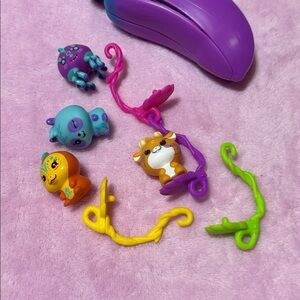 Crushies bananas toys